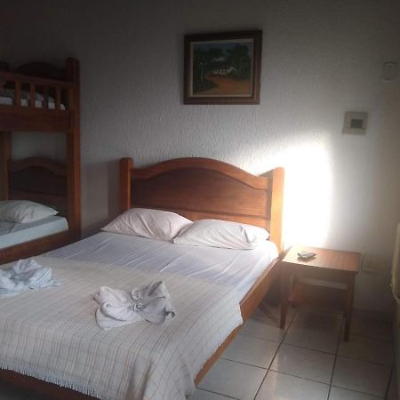 Granada Park Hotel ริโอ ดัส ออสตรัส ภายนอก รูปภาพ